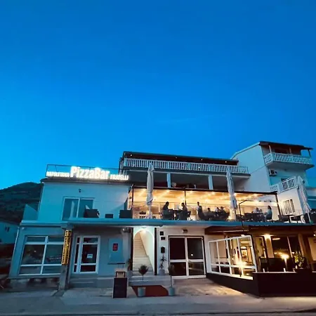 Lora Apartment