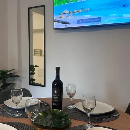 Lora Apartment *